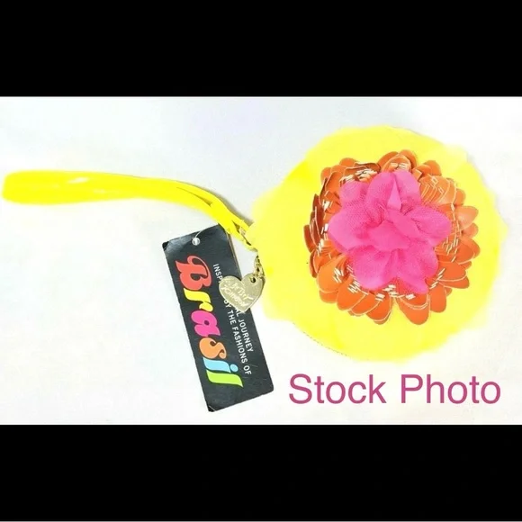 Betsey Johnson Wristlet ~ Round ~ Yellow ~ 3D Flower Applique ~ Pink Orange - Picture 8 of 11